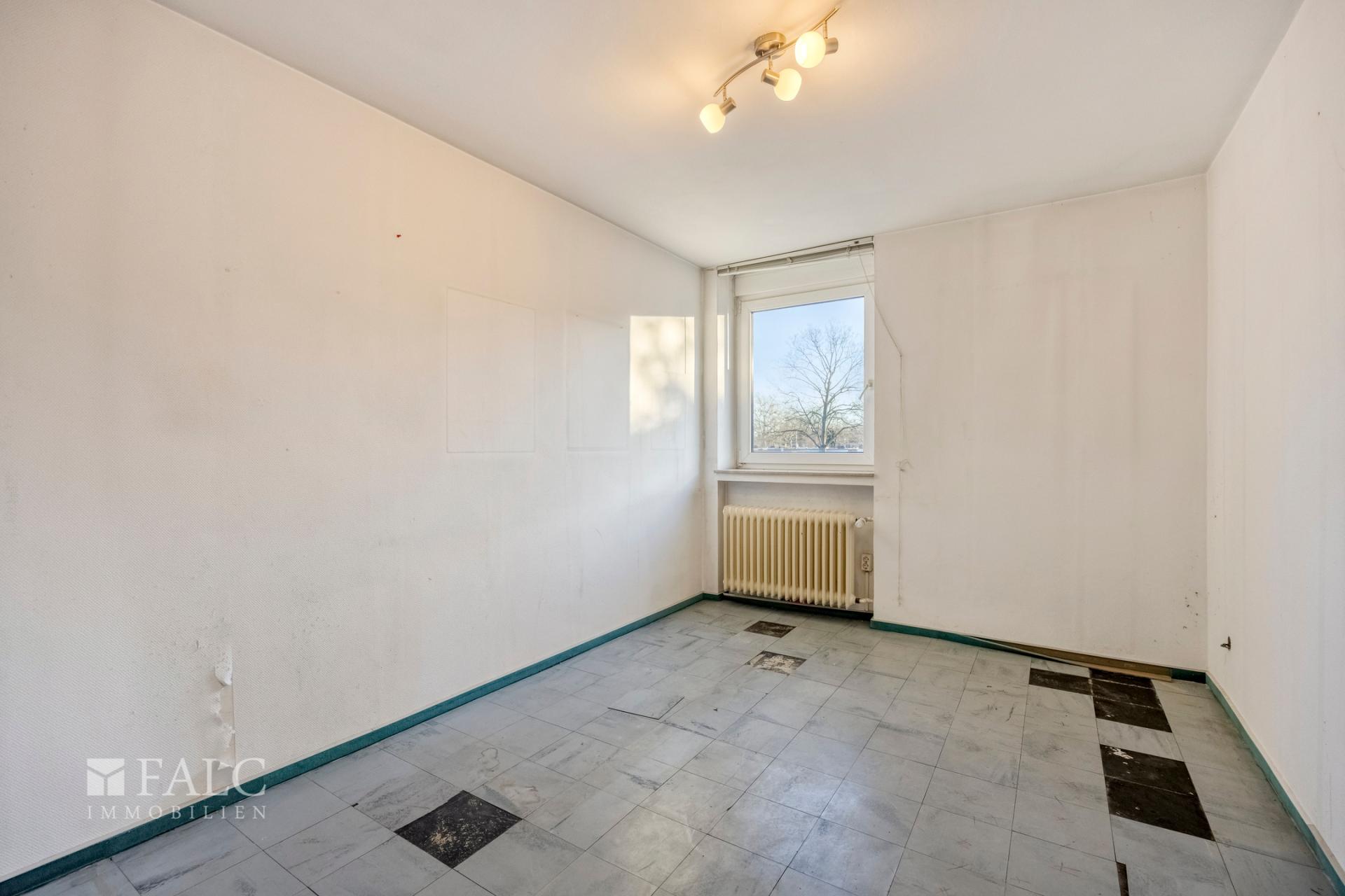 2. Schlafzimmer 1. OG